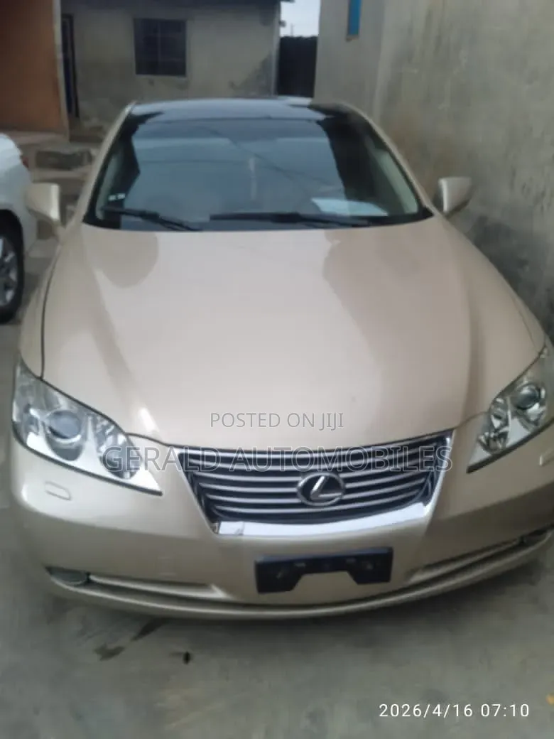 Lexus ES 350 2009 Gold
