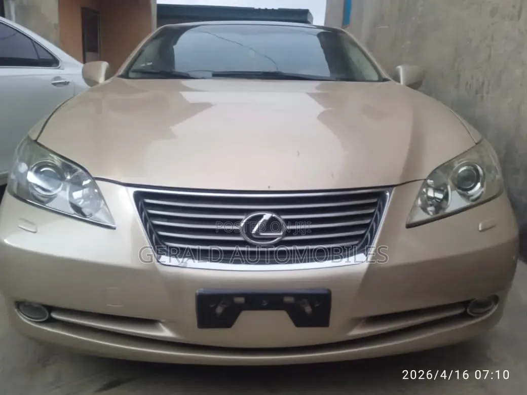 Lexus ES 350 2009 Gold