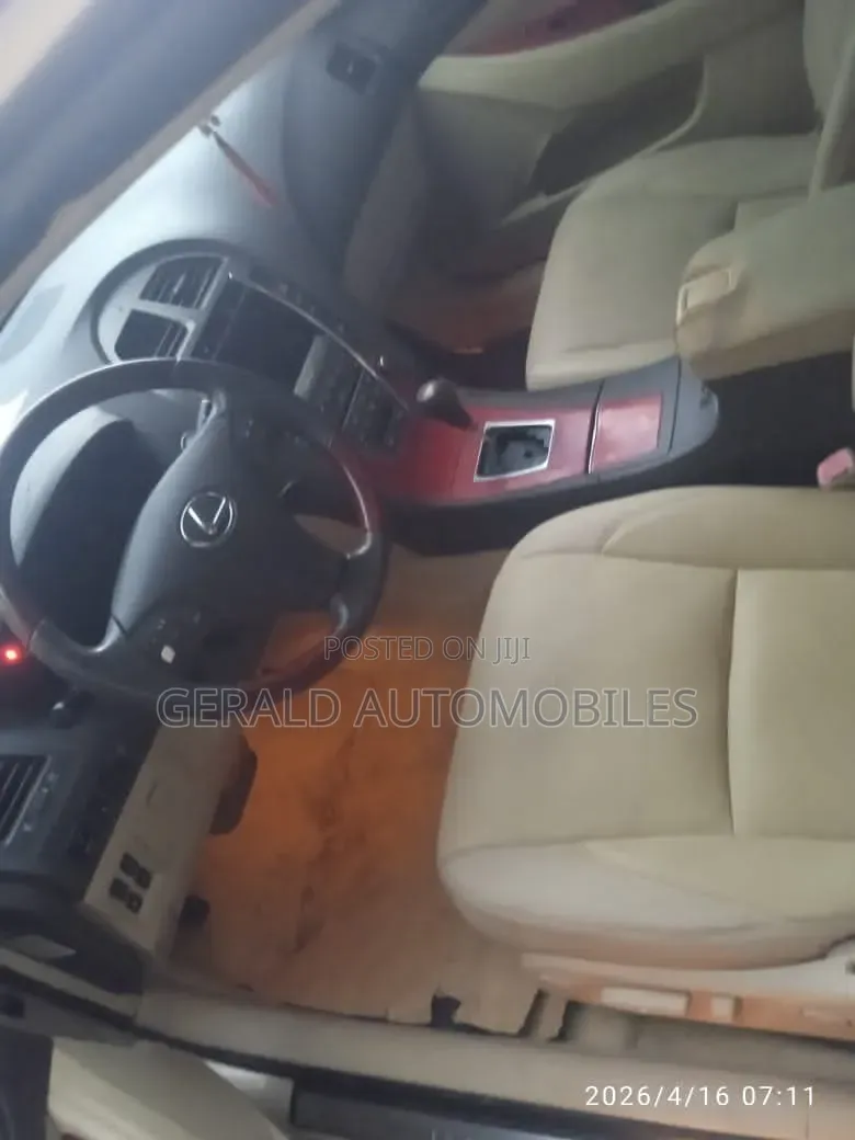 Lexus ES 350 2009 Gold