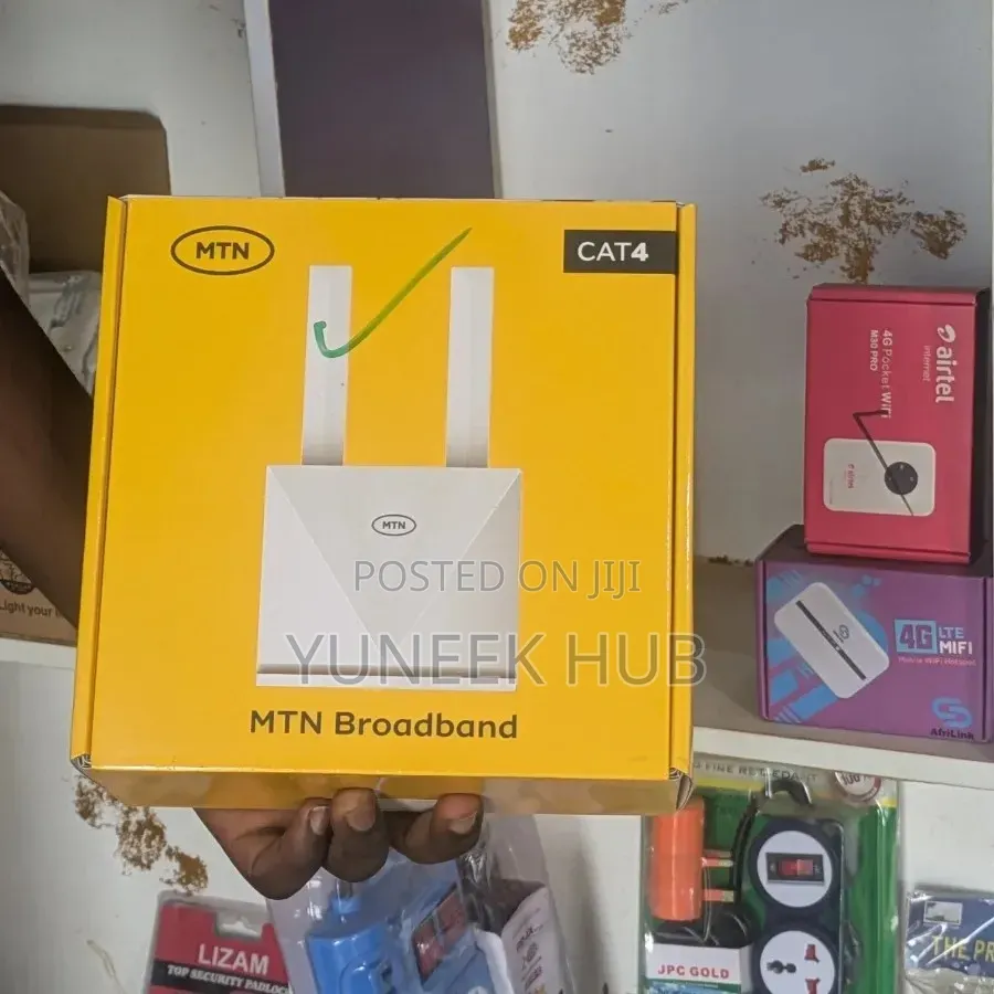 MTN Universal 4g Wifi Router + Backup Battery – White