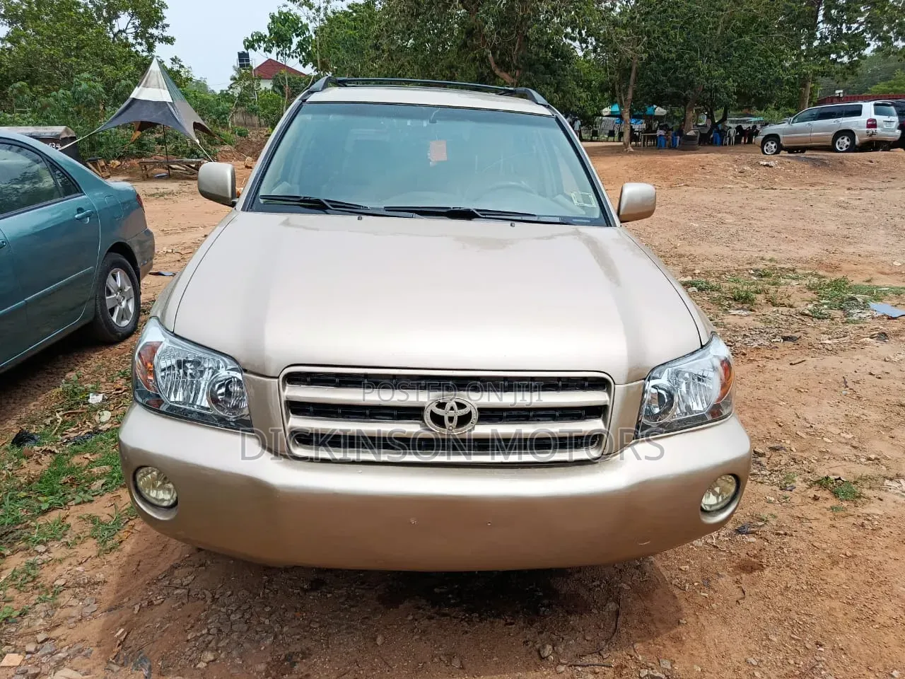 Toyota Highlander 2004 Gold