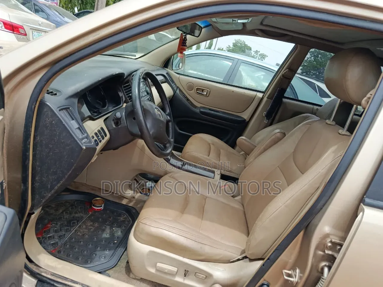 Toyota Highlander 2004 Gold