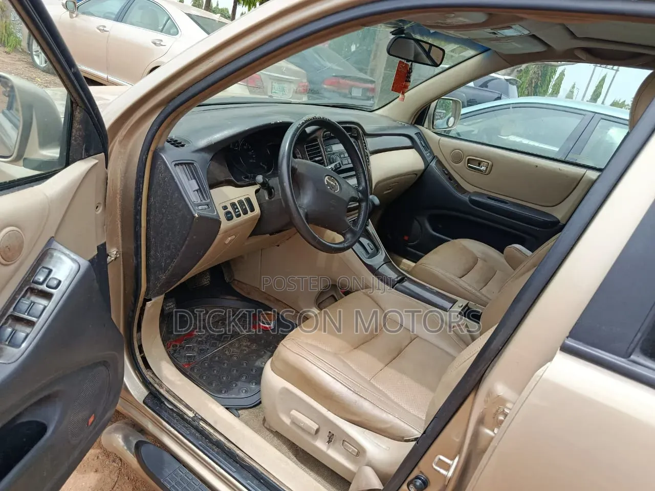 Toyota Highlander 2004 Gold