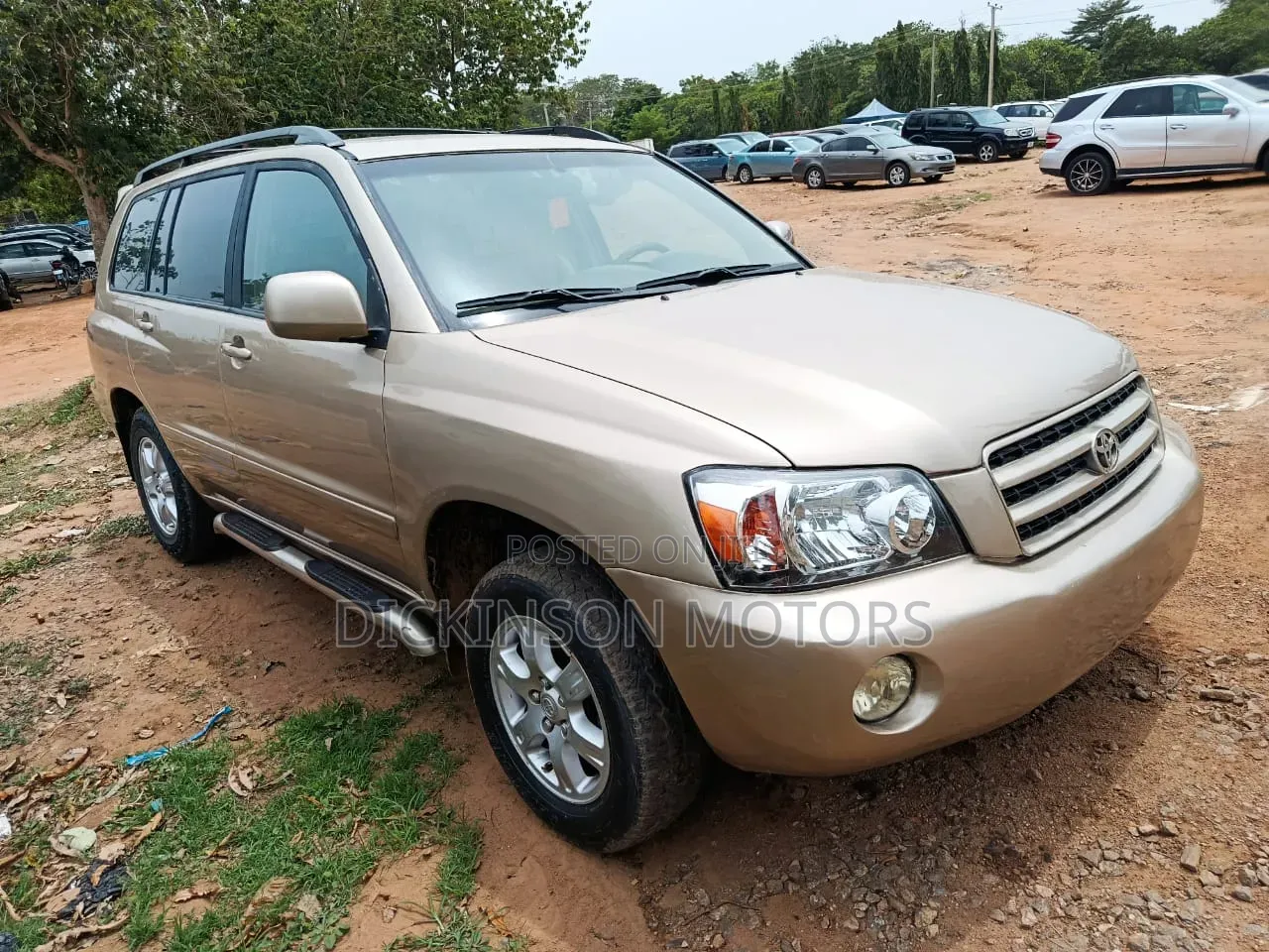 Toyota Highlander 2004 Gold