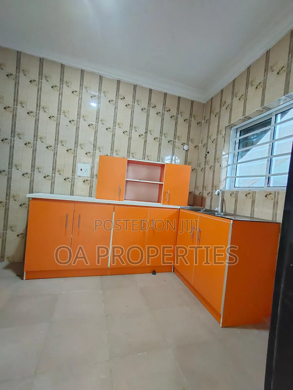 2bdrm Block of Flats in Isokan Estate Akobo for rent