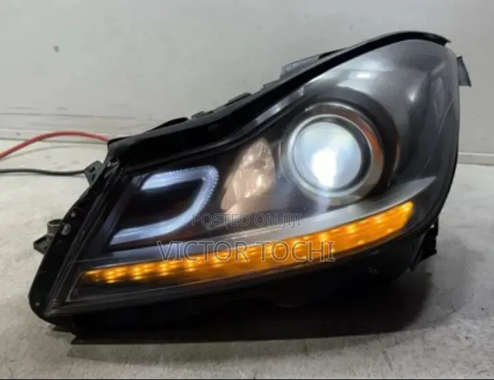 Headlights C300 W204 2007 - 2014 (Facelift)