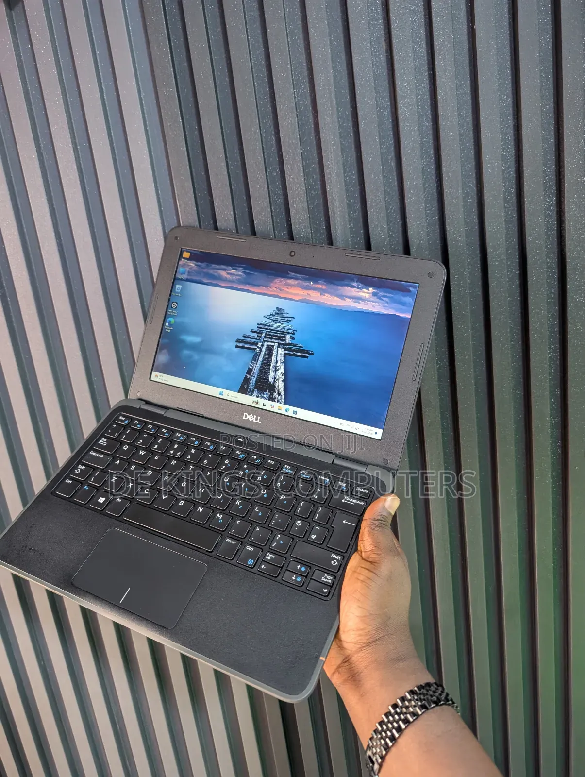 Laptop Dell Latitude 11 3190 4GB Intel Celeron SSD 60GB