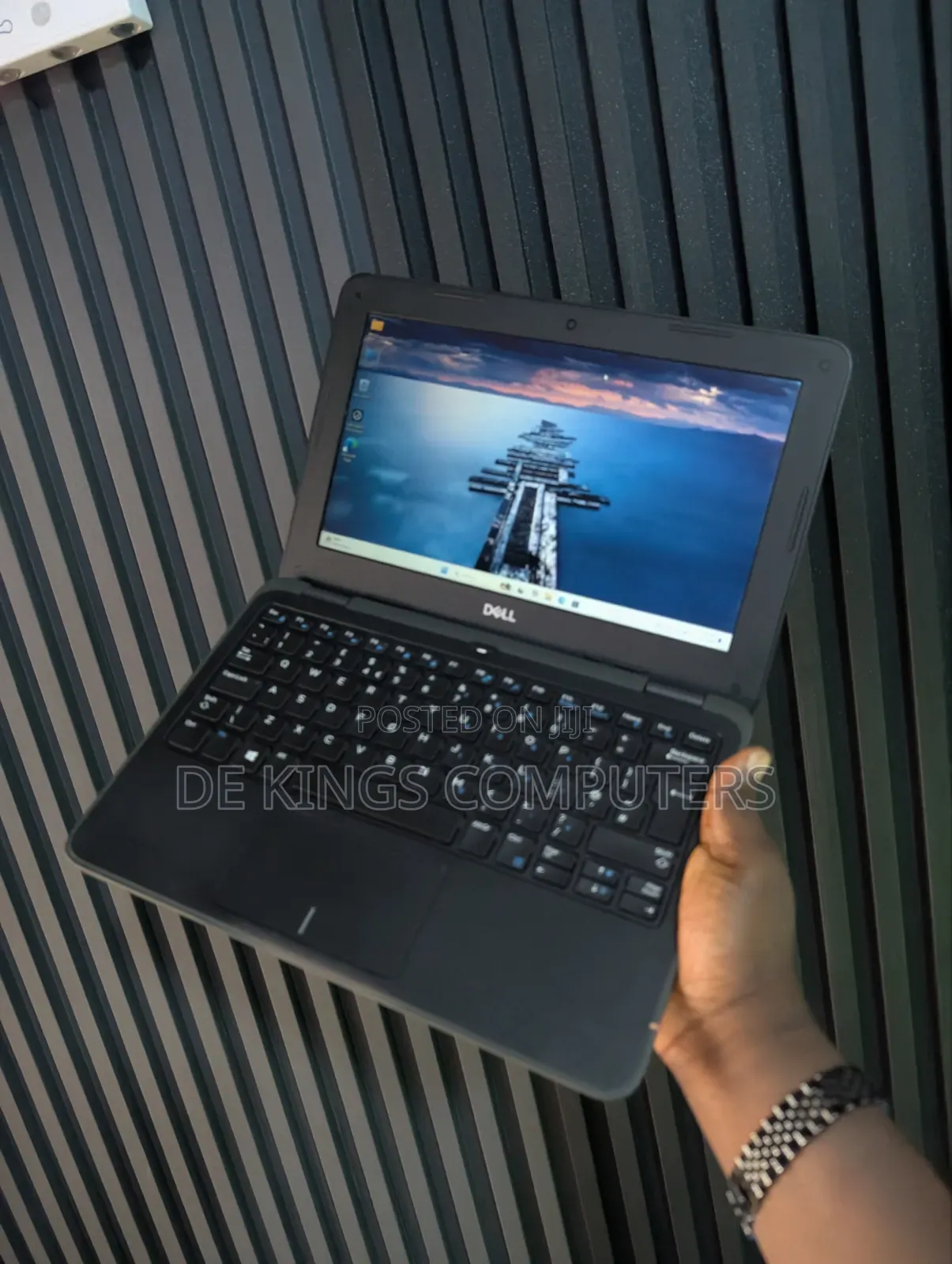 Laptop Dell Latitude 11 3190 4GB Intel Celeron SSD 60GB