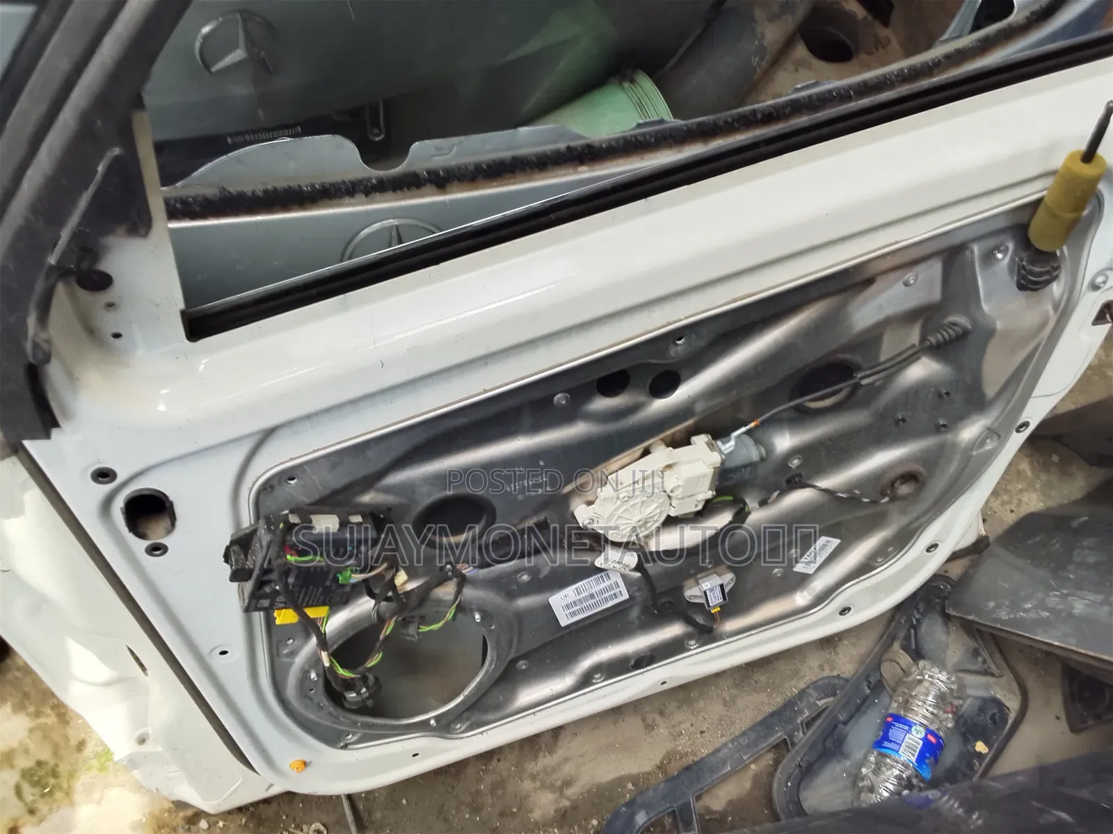 Mercedes Benz 204 GLK Drive Right Side