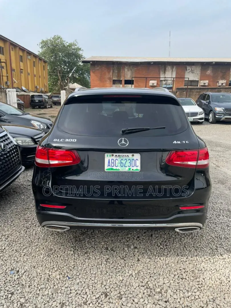 Mercedes-Benz GLC-Class 2016 Black