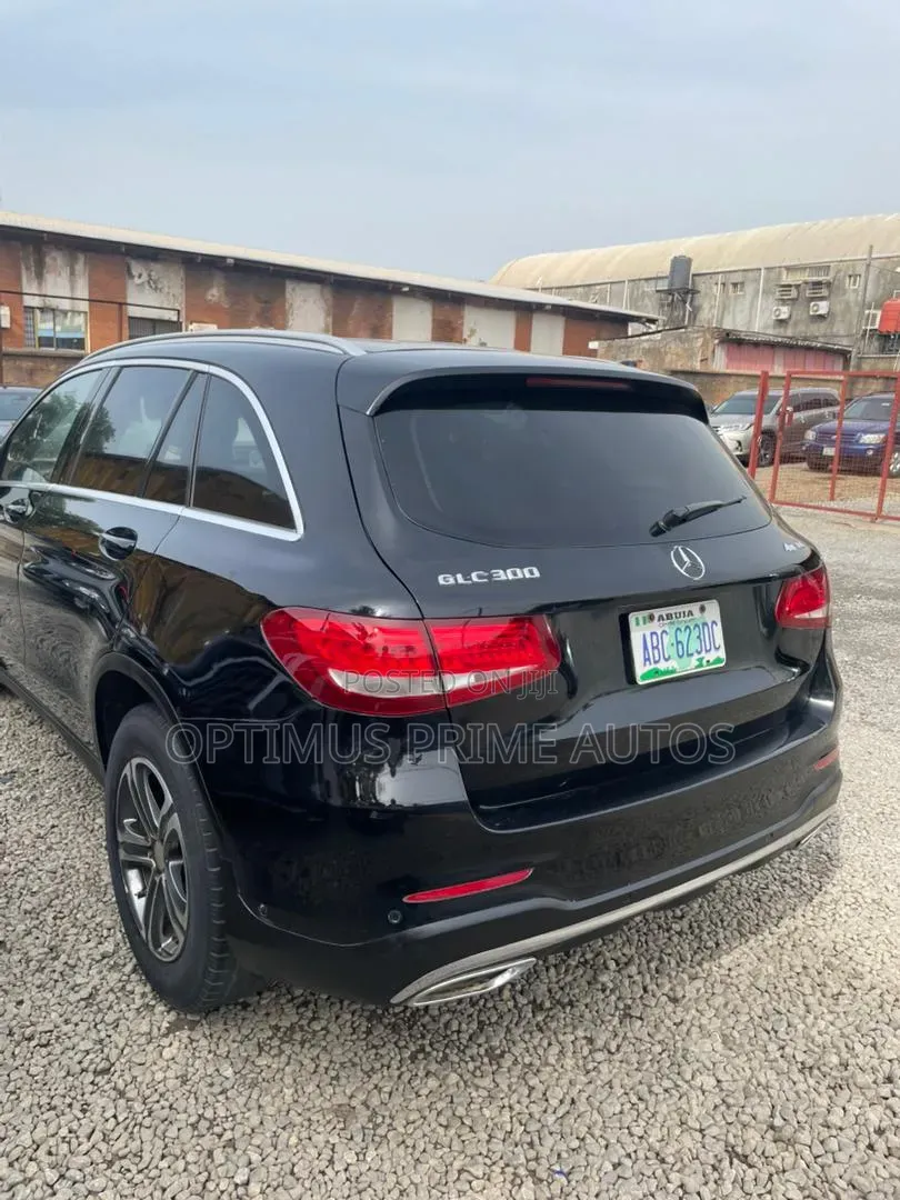 Mercedes-Benz GLC-Class 2016 Black