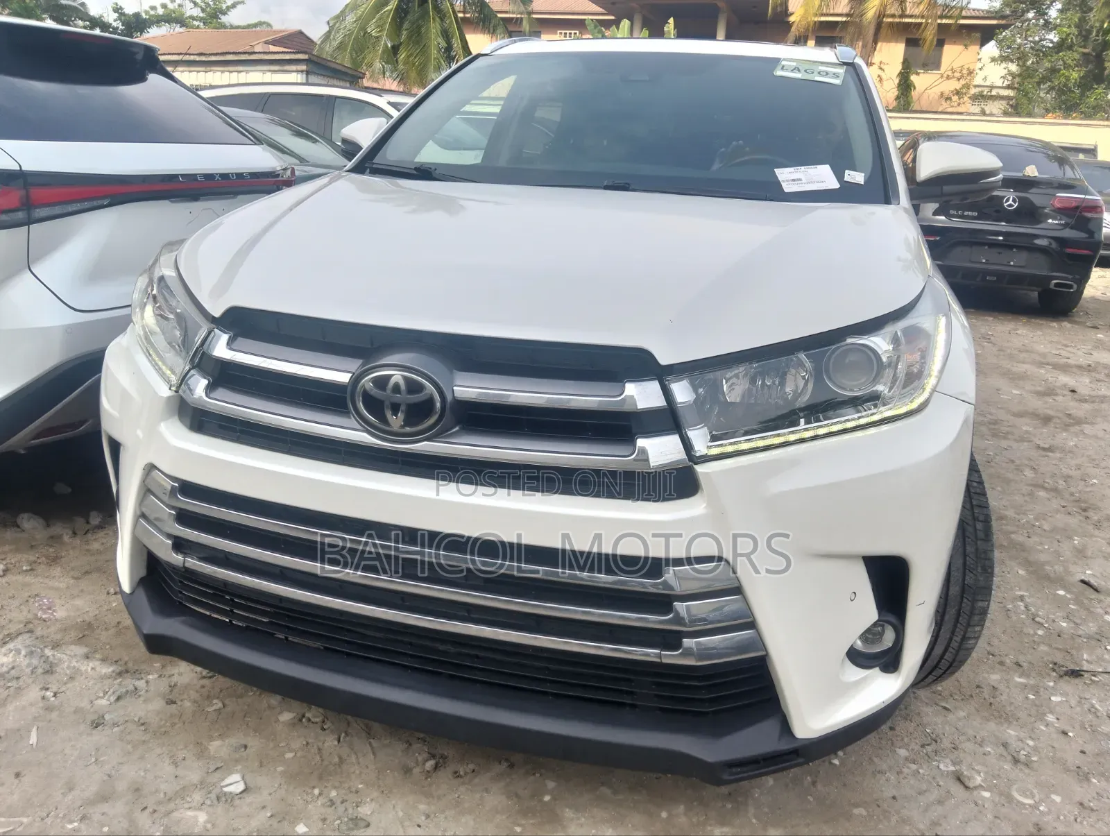 Toyota Highlander Limited Platinum 2019 White