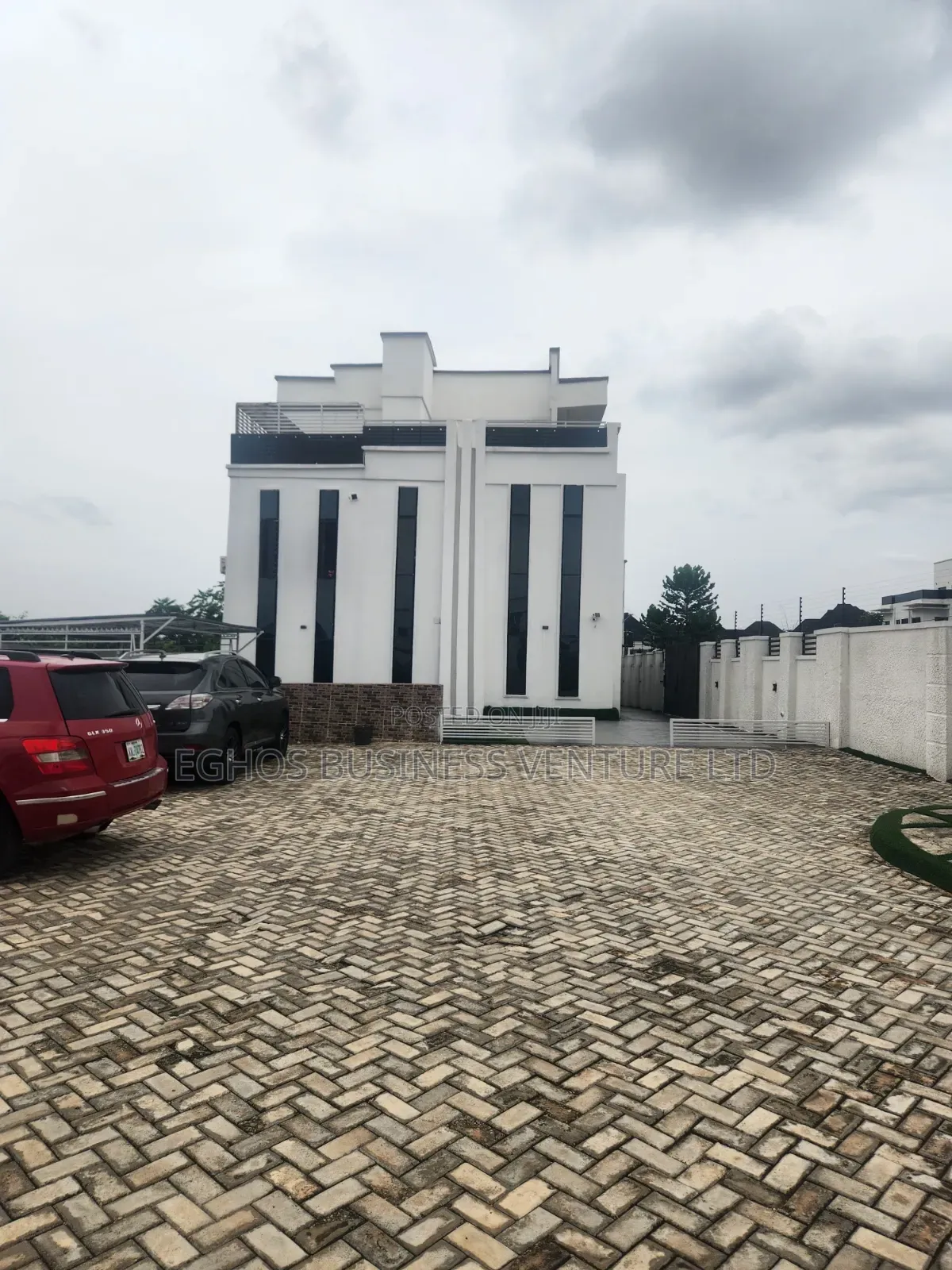 Furnished 6bdrm Duplex in Estate Gate Off, Benin City for rent