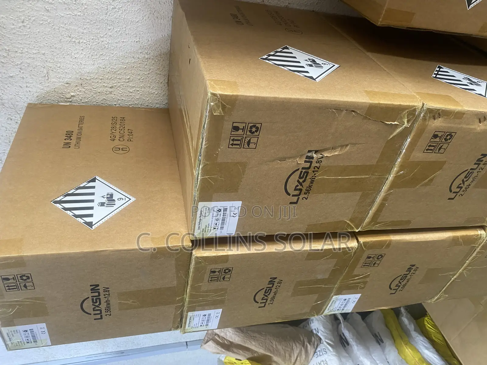 2.56kwh 12volts Luxsun Lithium Battery