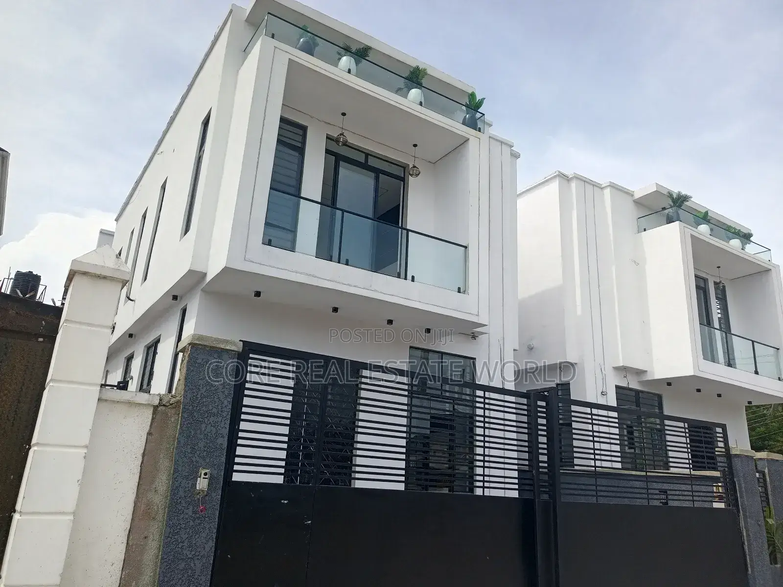 4bdrm Duplex in Olive Park Estate, Sangotedo for sale