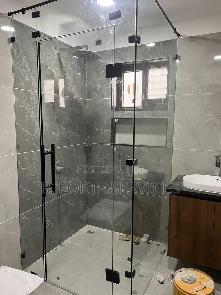 Modern Swing Door Design Shower Cubicle