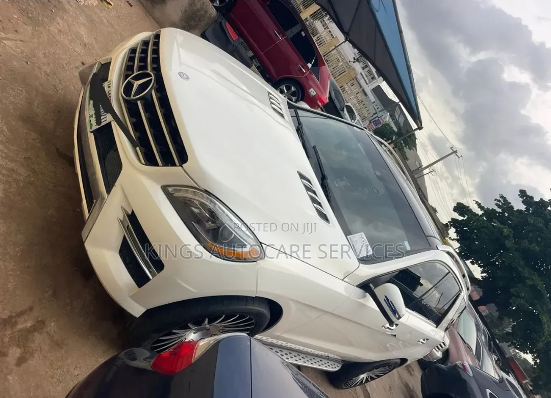 Mercedes-Benz M Class ML350 4MATIC 4dr SUV AWD (3.5L 6cyl 7A) 2014