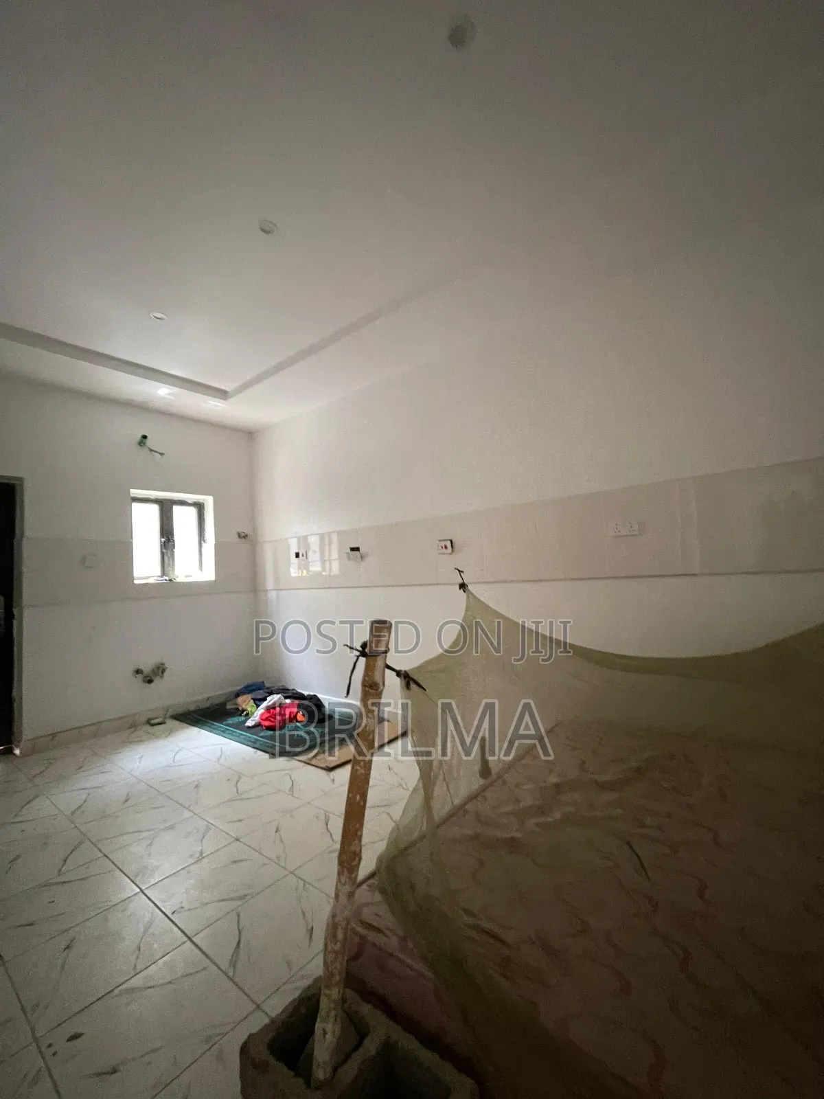 4bdrm Duplex in Life Camp for sale