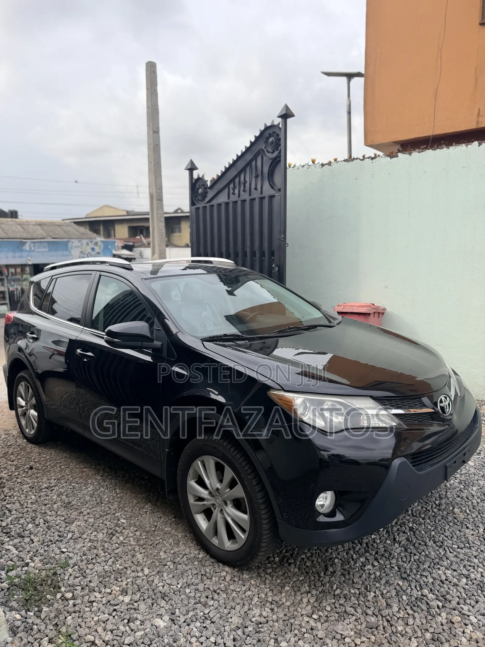 Toyota RAV4 Limited 4dr SUV AWD (2.5L 4cyl 6A) 2014 Black