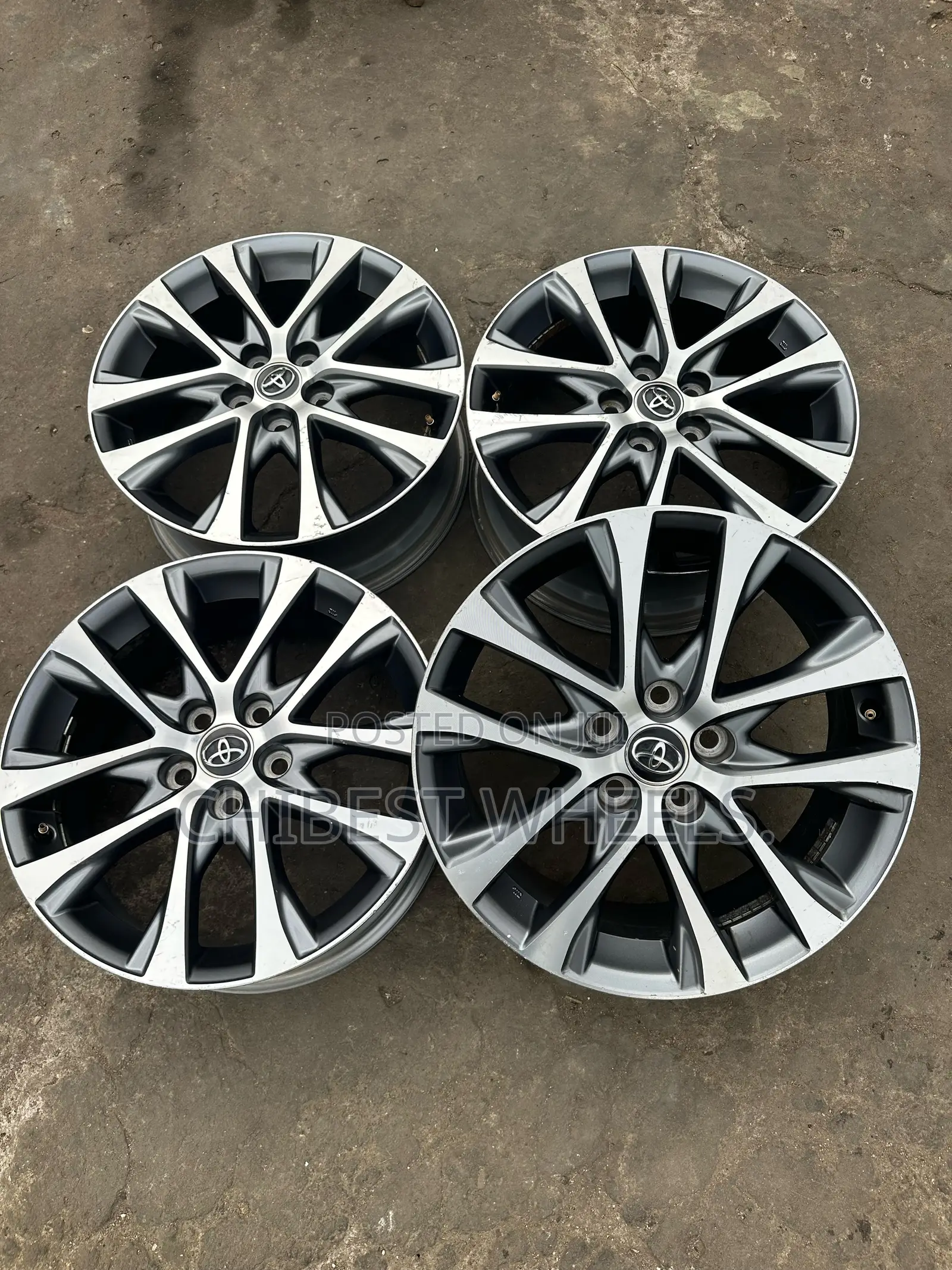 18 Rim for Toyota Rav4 2015 Model Original Oem Rim