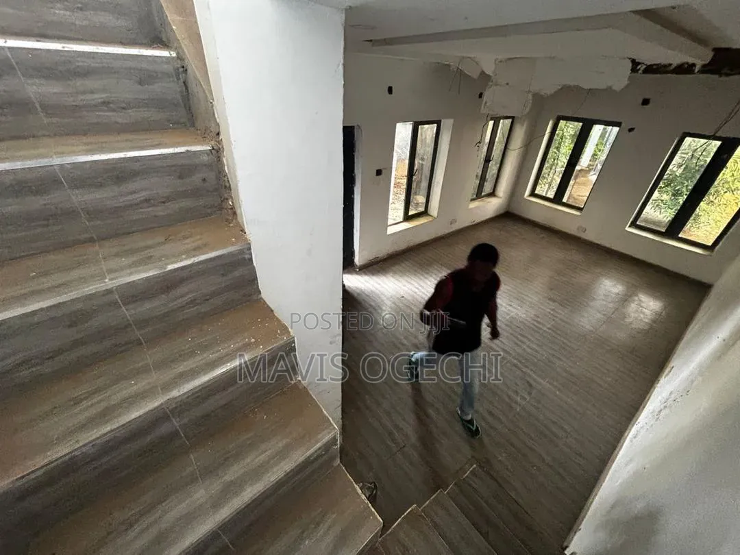 3bdrm Bungalow in Rugar Madaki, Karu for sale