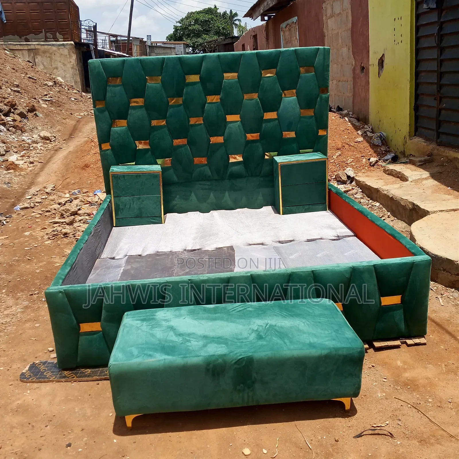 Beautifully Crafted 6by6ft Bed Frame