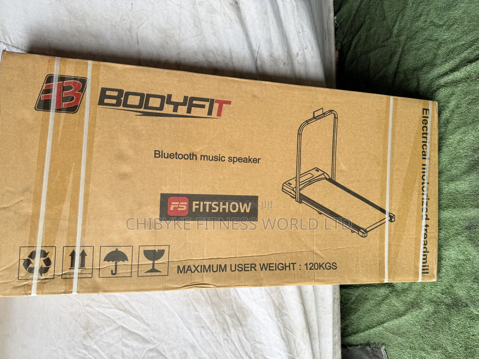 2hp Bodyfit Platform Treadmill With Bluetooth Speaker for Music