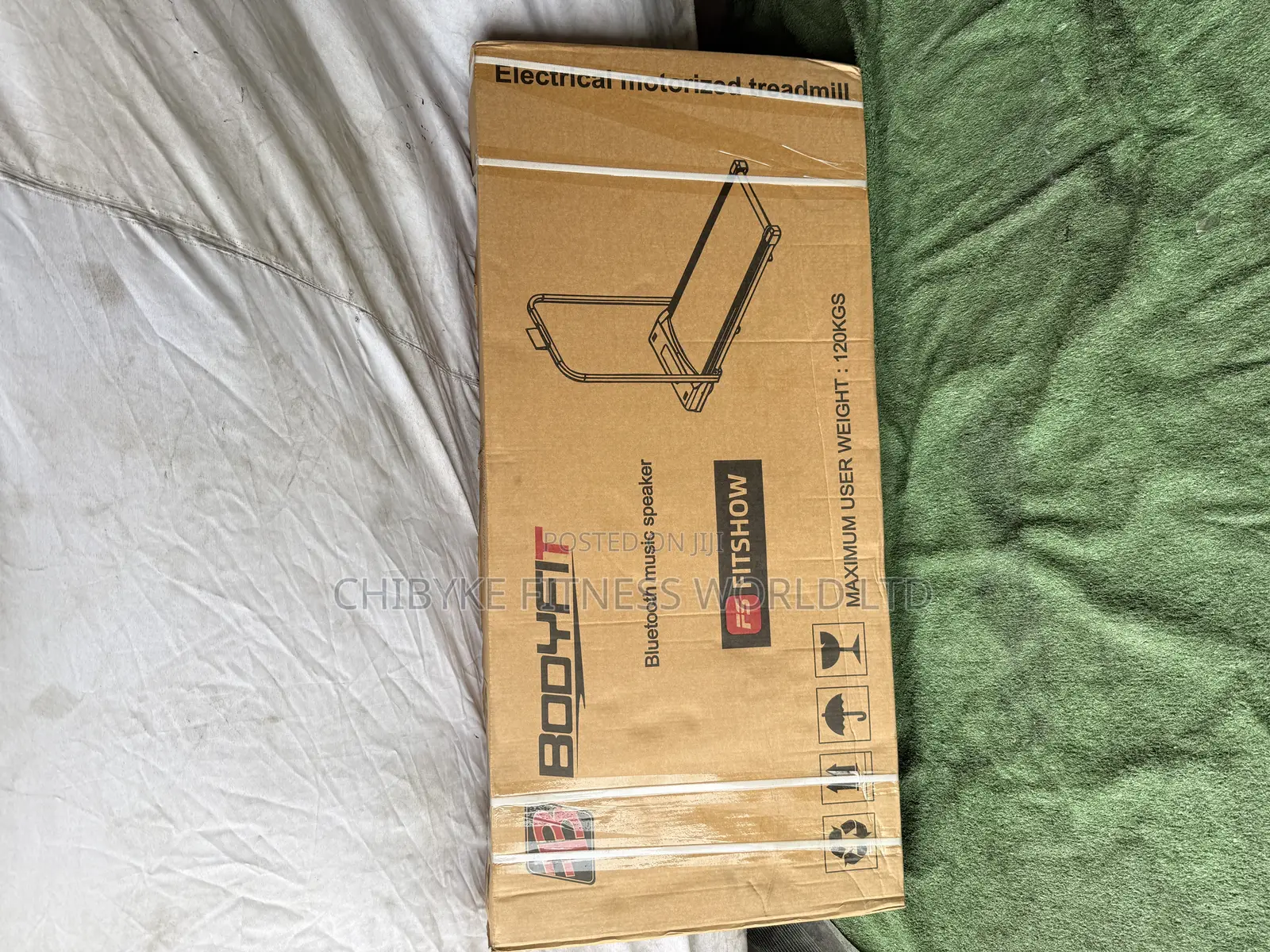 2hp Bodyfit Platform Treadmill With Bluetooth Speaker for Music
