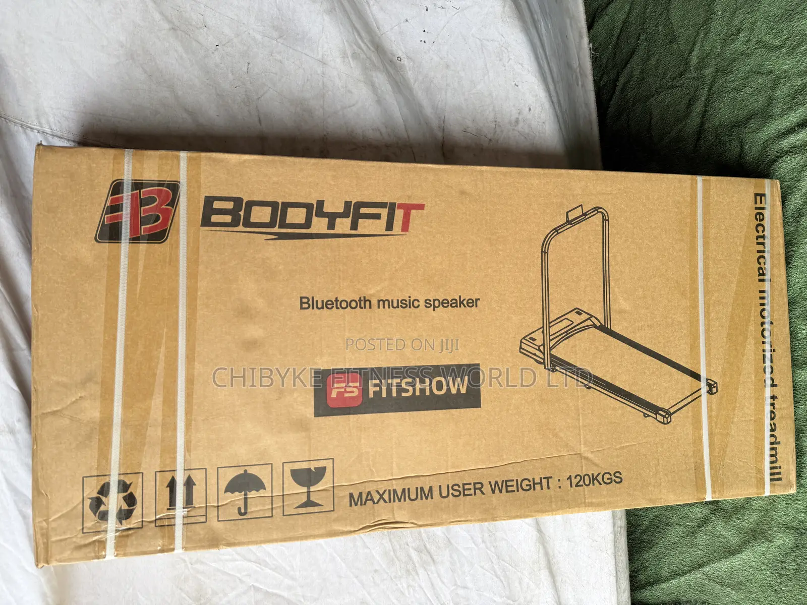 2hp Bodyfit Platform Treadmill With Bluetooth Speaker for Music
