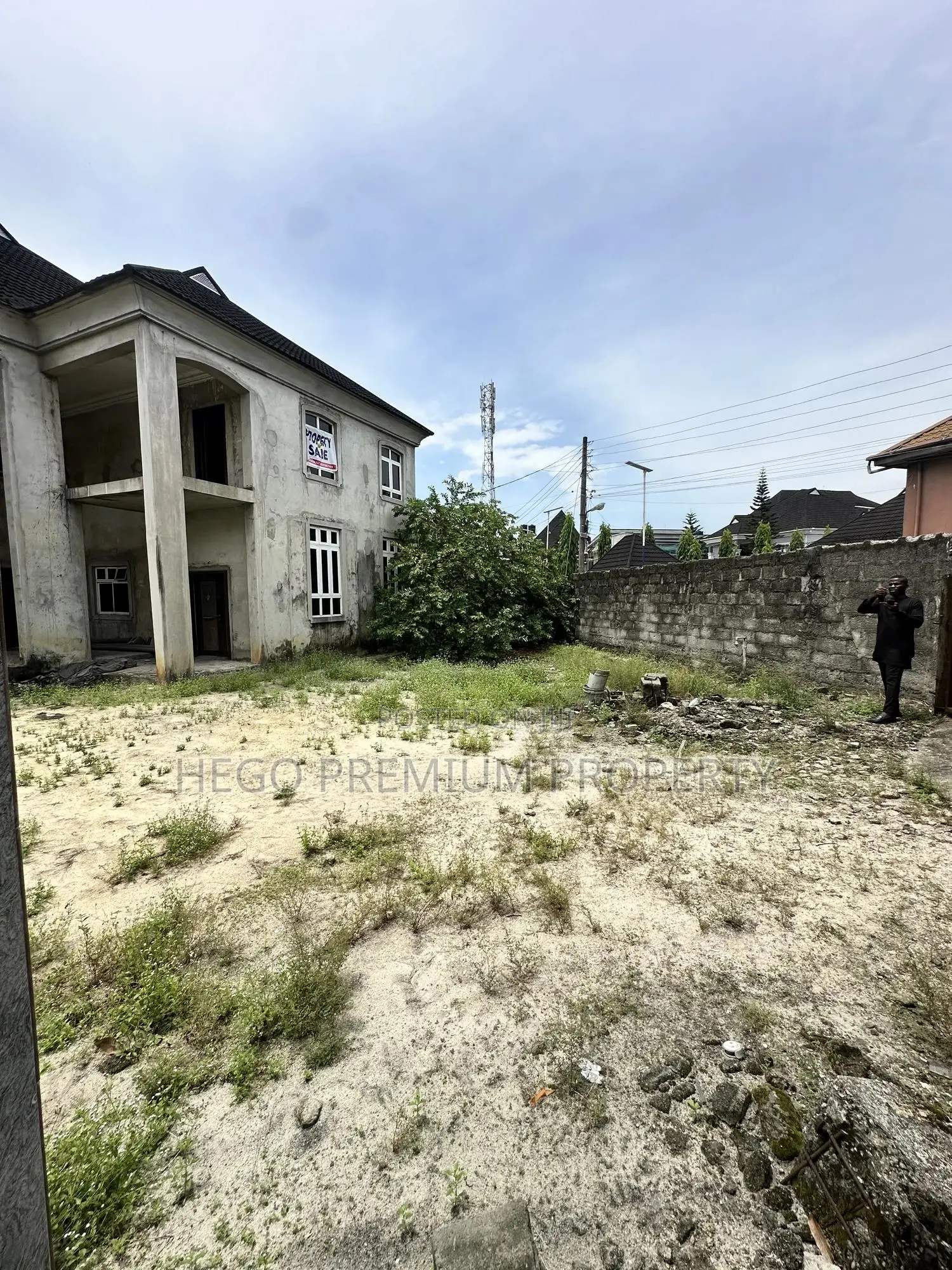 5bdrm House in Packland Estate, Okuru for sale