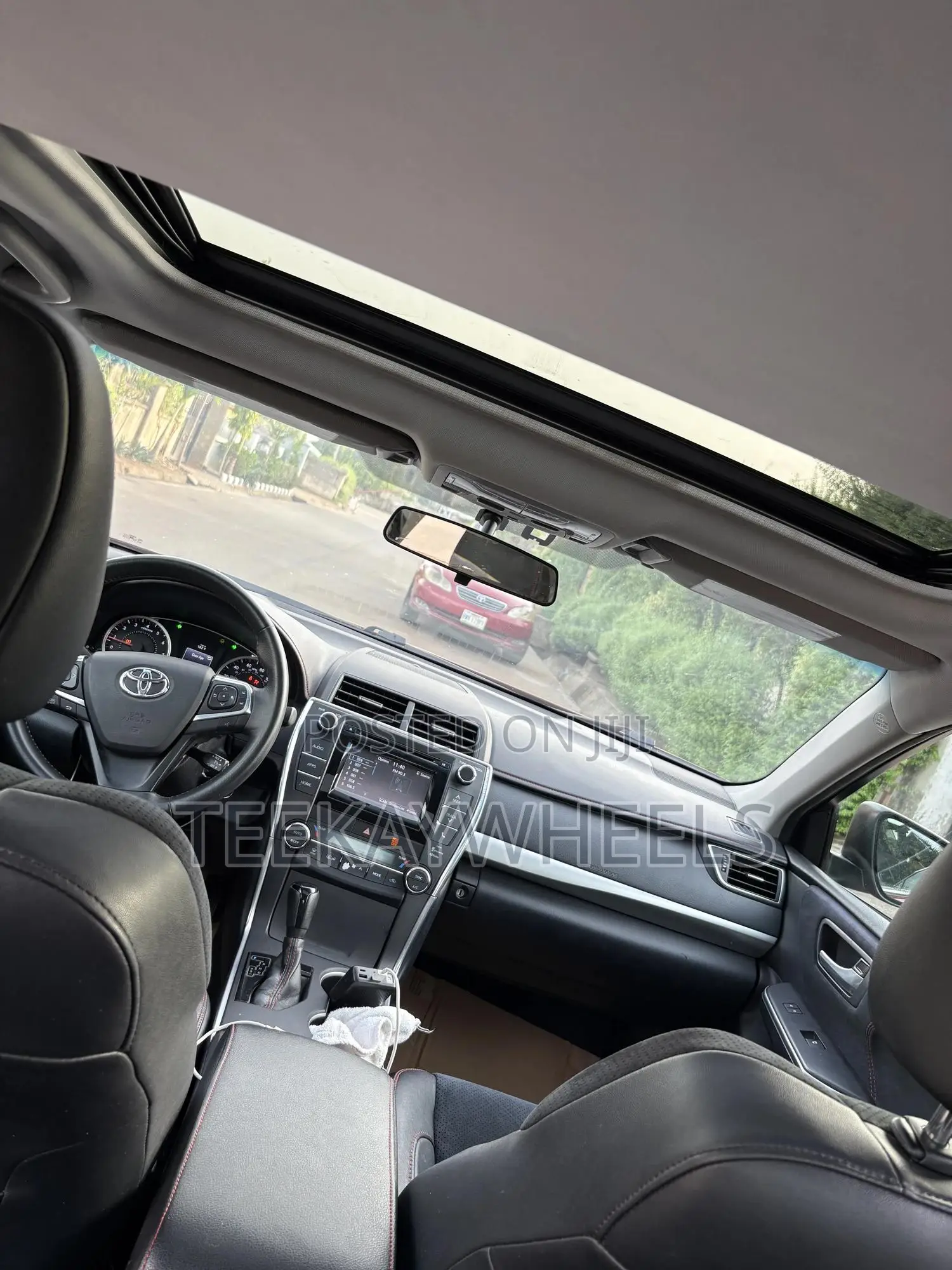 Toyota Camry XSE 4dr Sedan (2.5l 4cyl 6A) 2016 Red