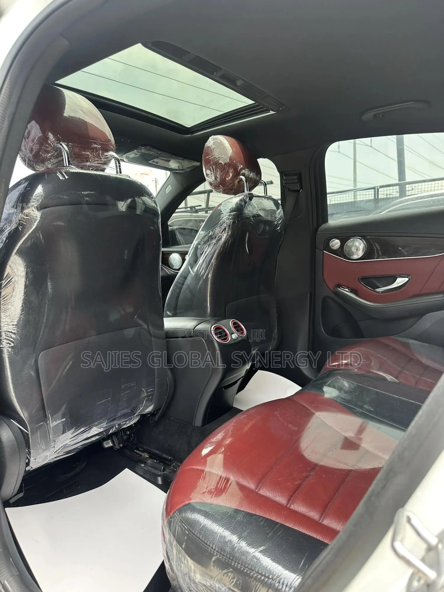 Mercedes-Benz GLC-Class 2019 White