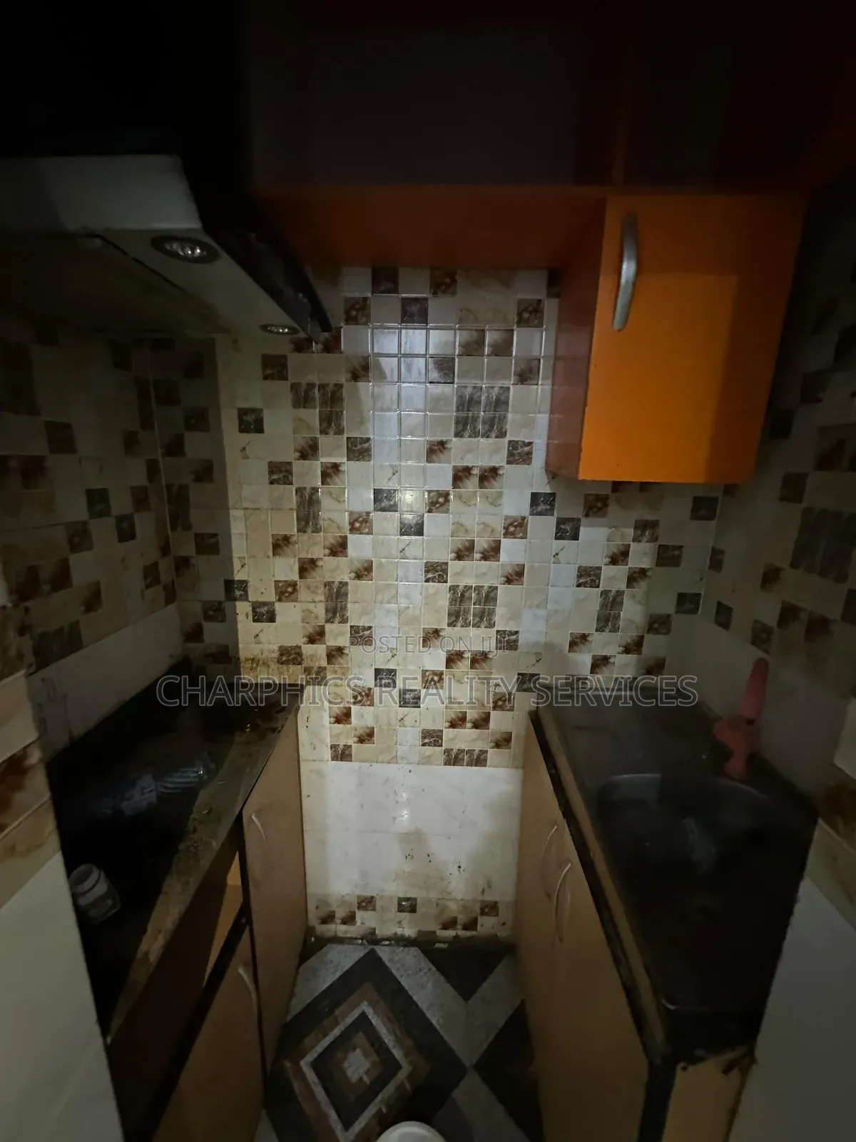 Mini Flat in Osapa london for rent