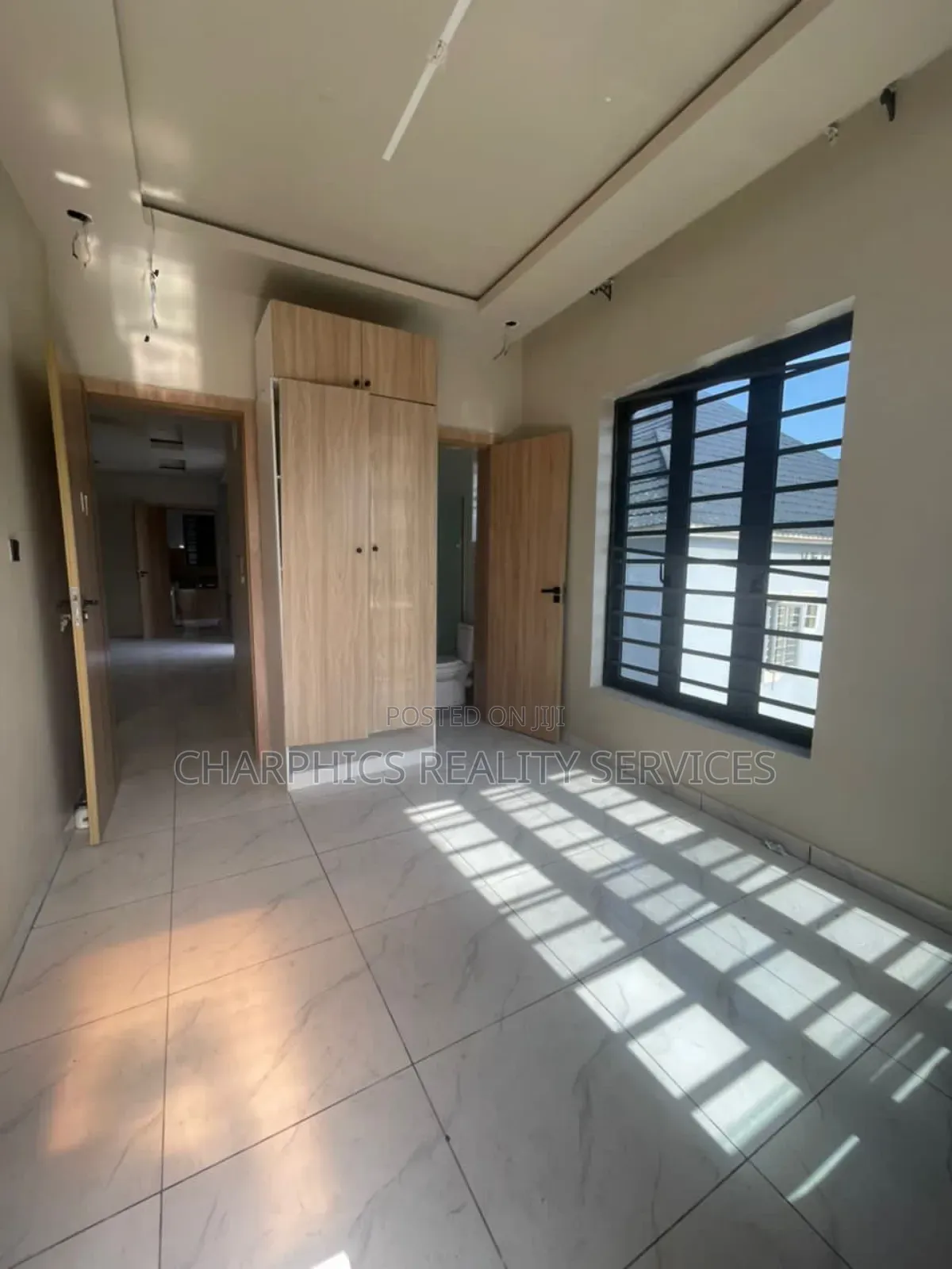 2bdrm Apartment in Osapa london for rent
