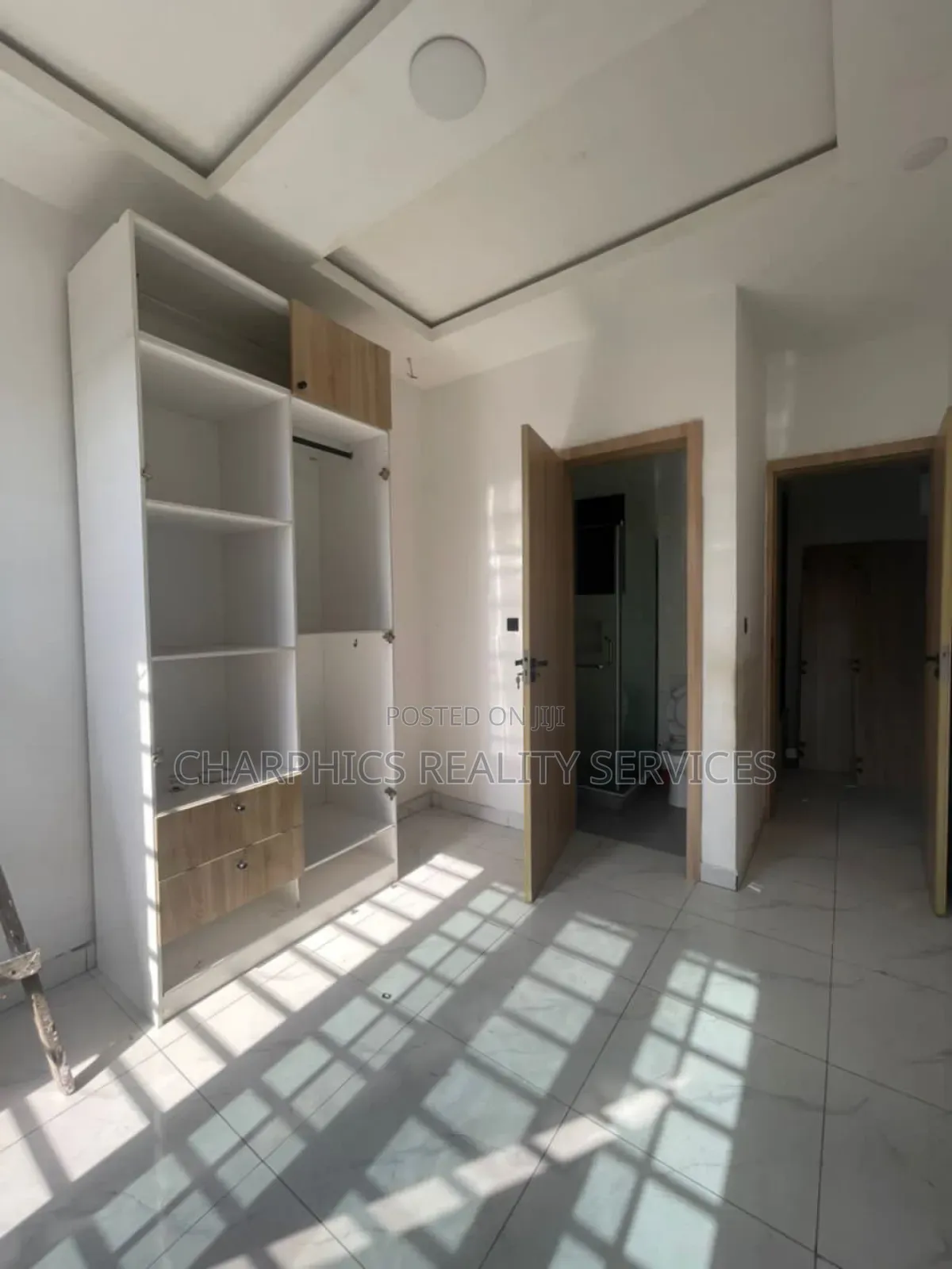 2bdrm Apartment in Osapa london for rent