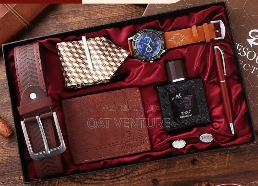 Luxury 7-in-1 Men’S Gift Set – Perfect for All Occasions!