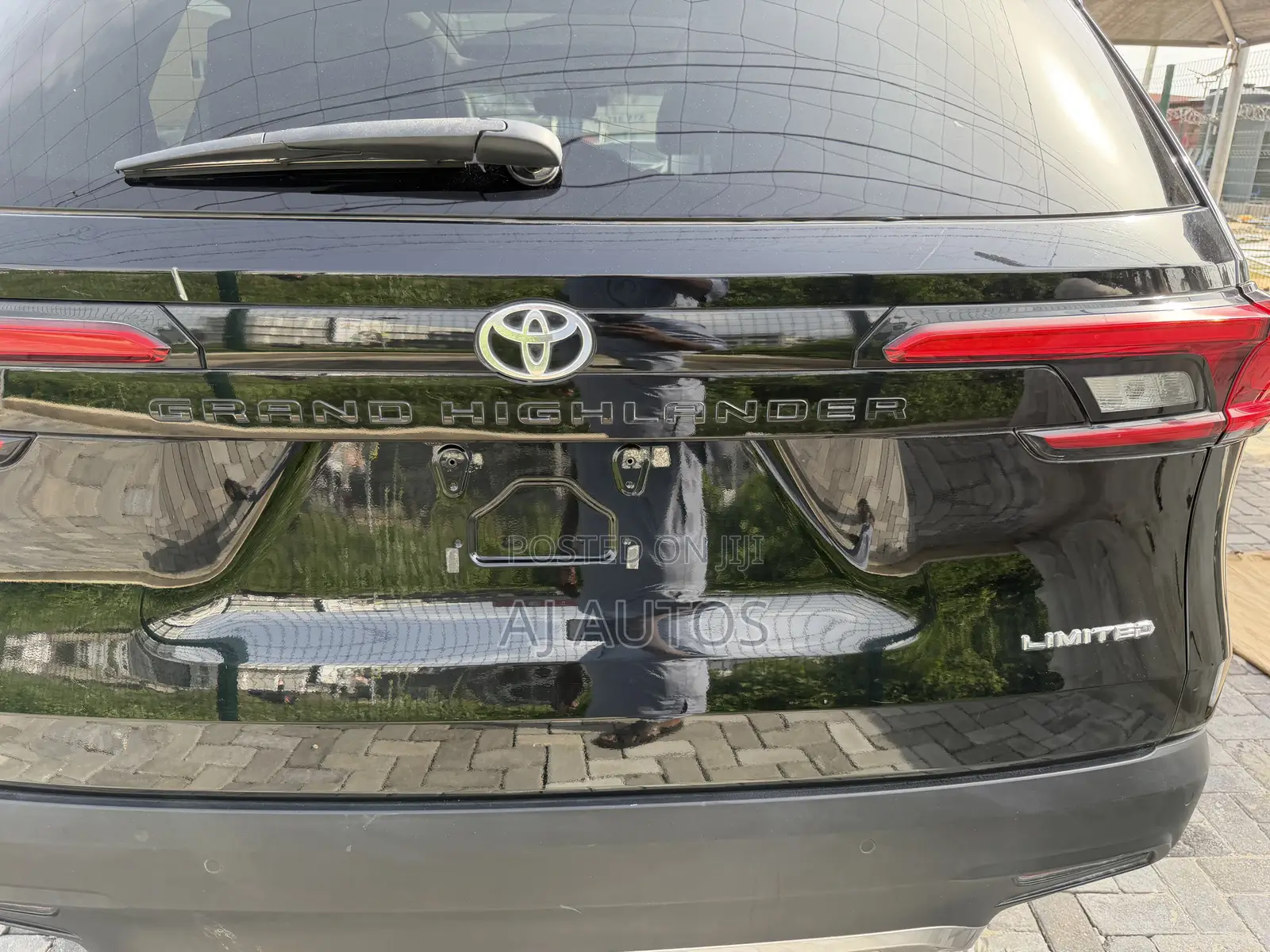 Toyota Grand Highlander Limited AWD 2024 Black