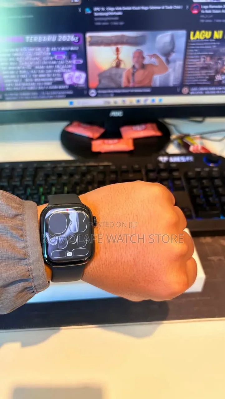 Apple Series 11 Smart Watch