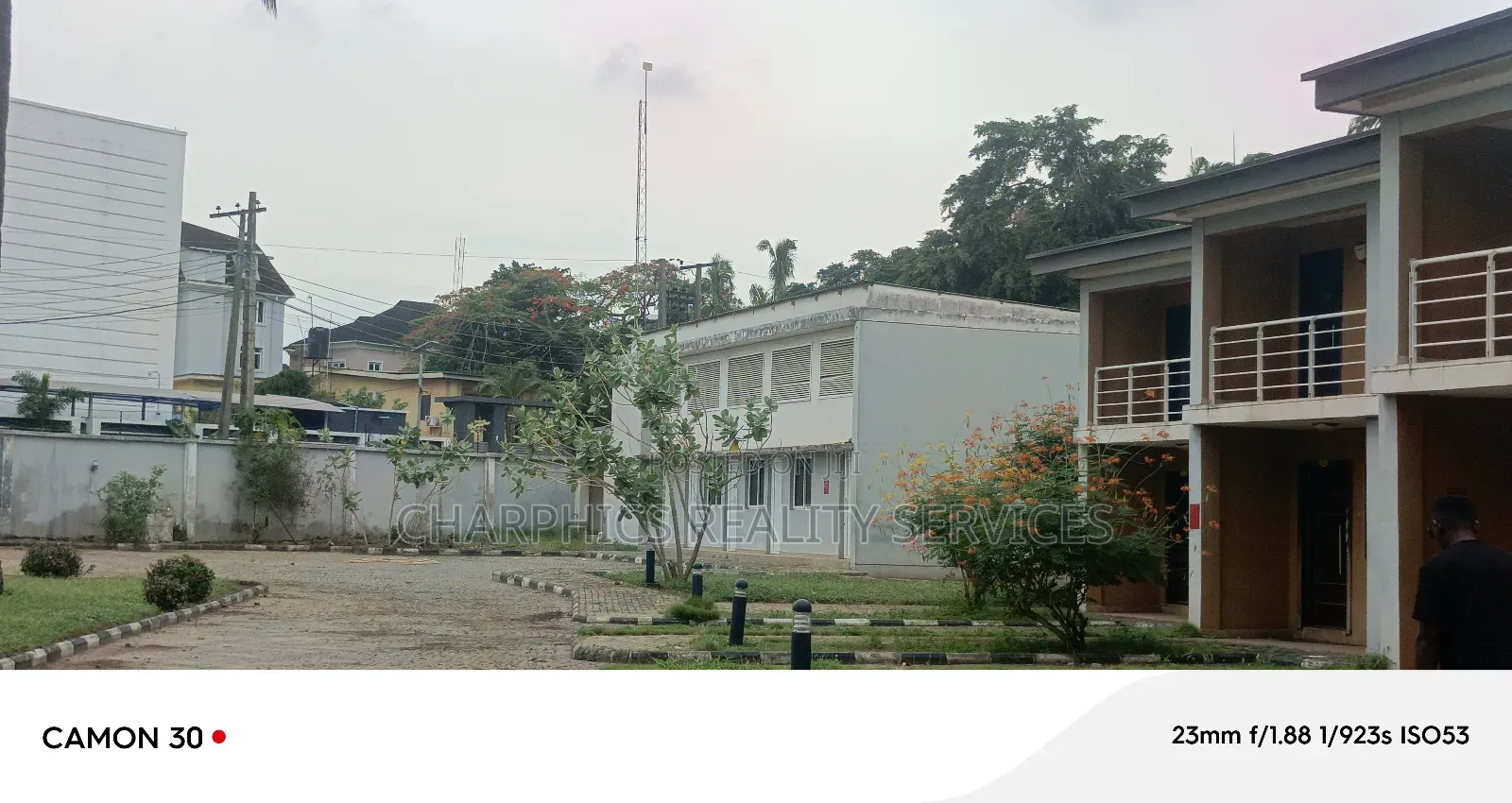 26 Units of Flats at Ikeja Gra