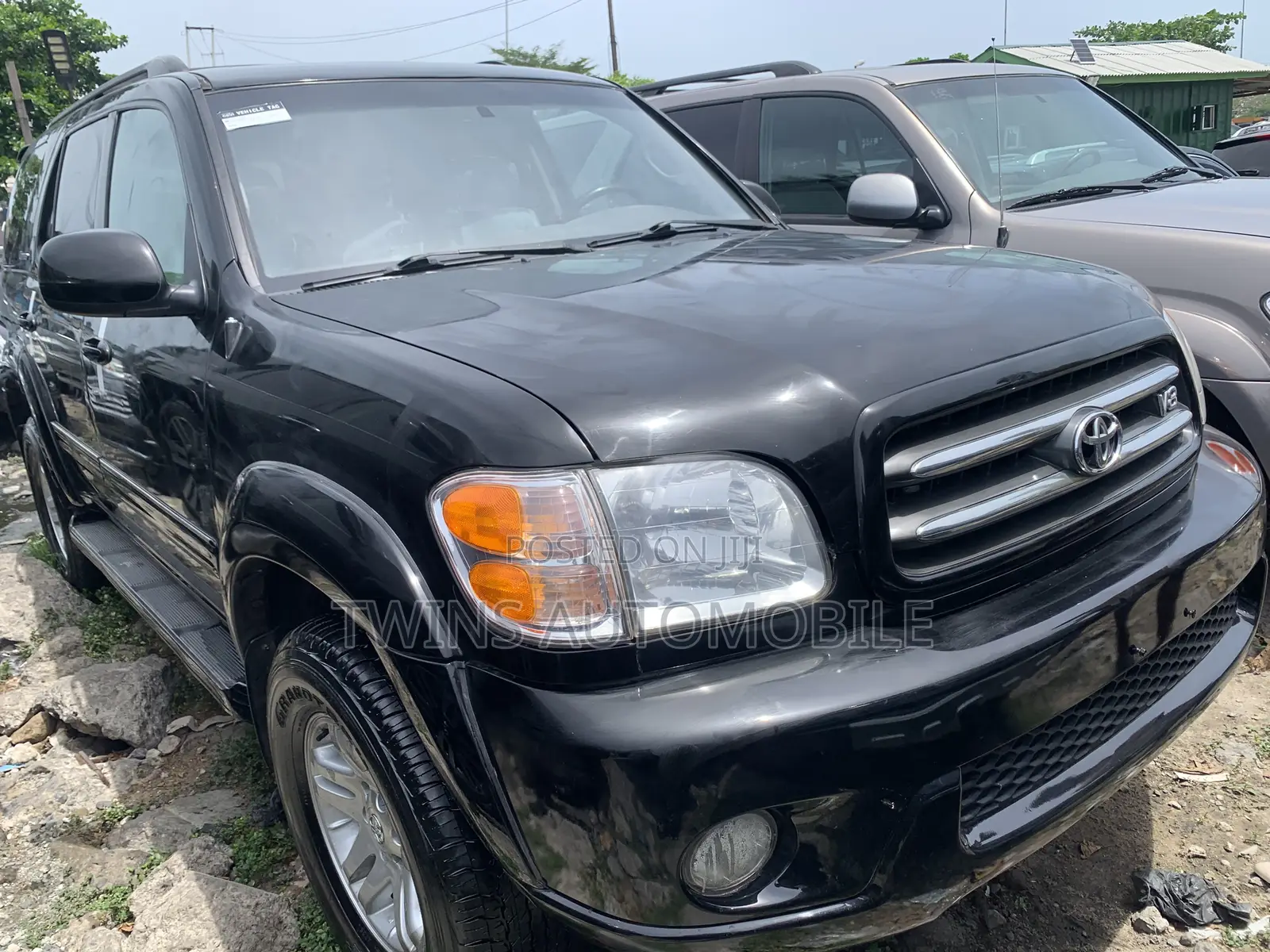Toyota Sequoia Limited 4dr SUV 4WD (4.7L 8cyl 5A) 2005 Black