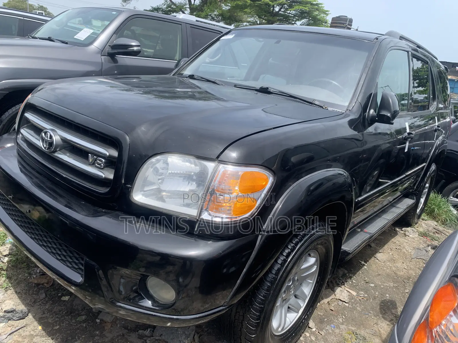 Toyota Sequoia Limited 4dr SUV 4WD (4.7L 8cyl 5A) 2005 Black