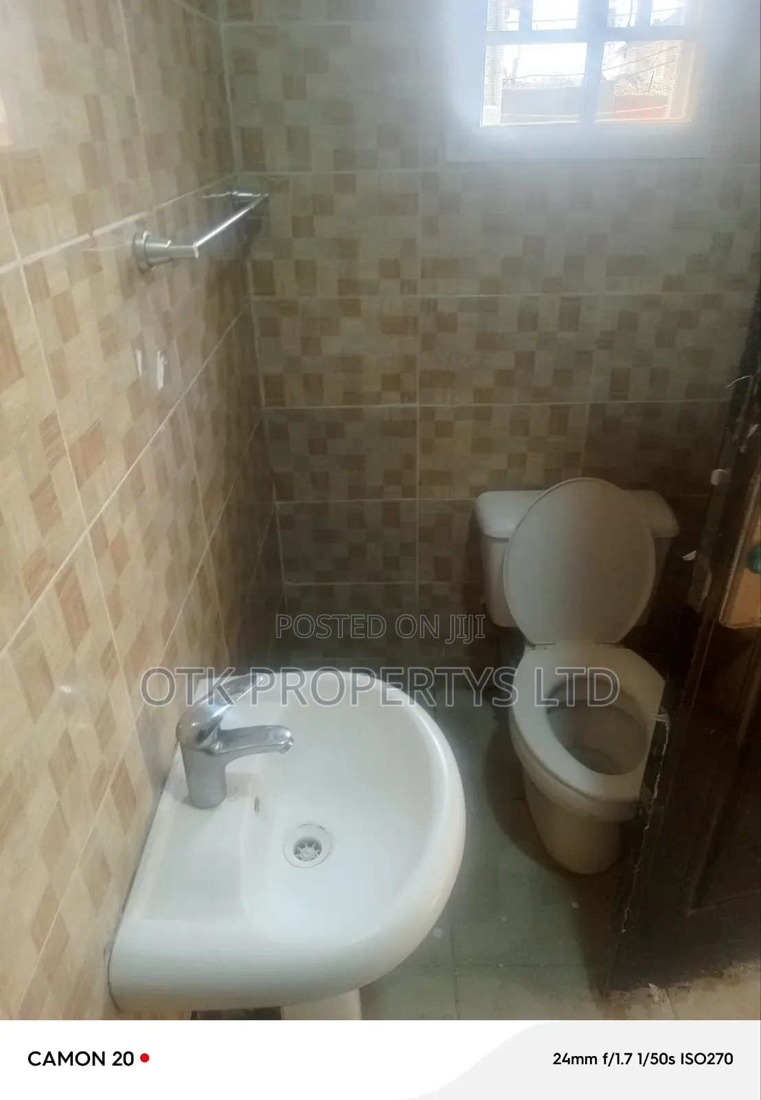 2bdrm Block of Flats in Fo1, Kubwa for rent