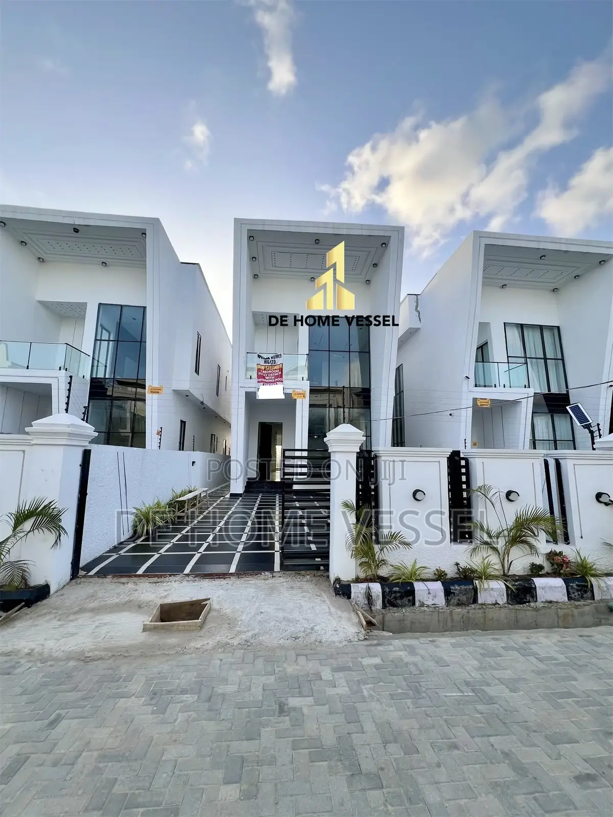 5bdrm Duplex in Ajah for sale