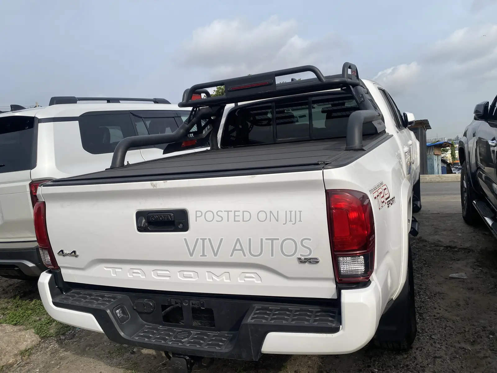 Toyota Tacoma TRD Off Road Double Cab 6' Bed V6 AT 2023 White