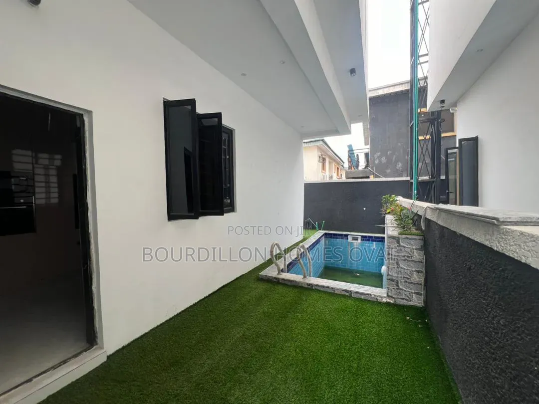 4bdrm Duplex in Thomas Estate Ajah for sale