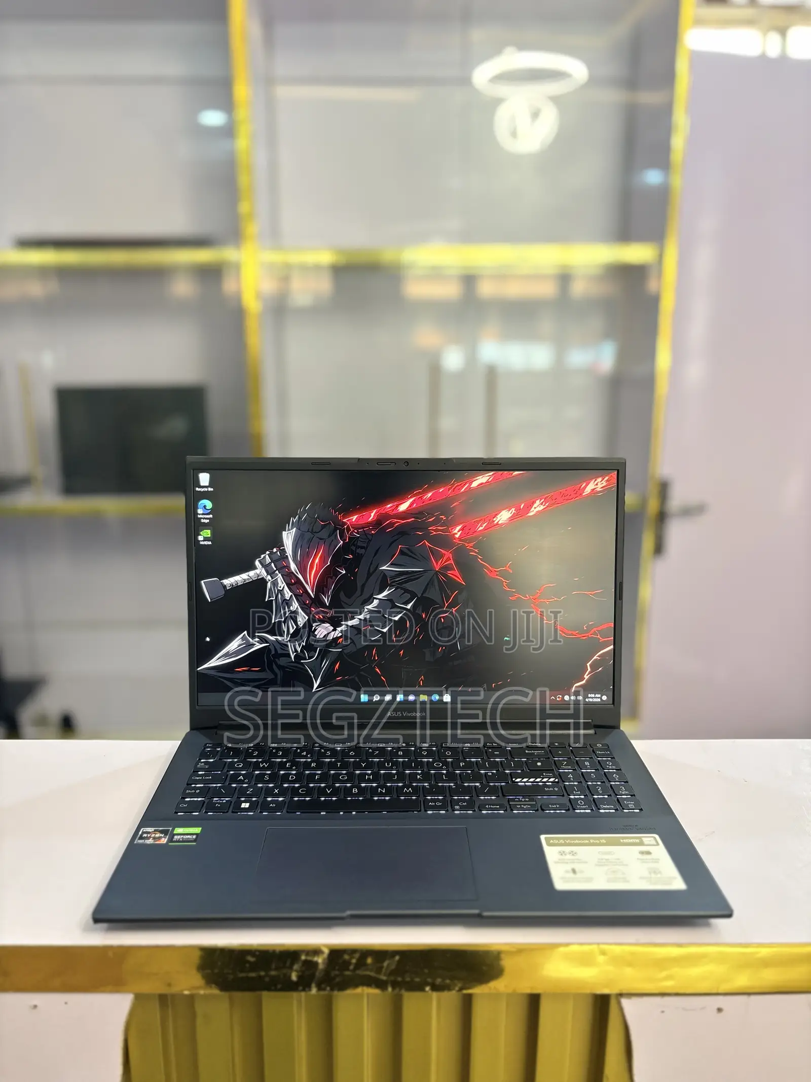 Laptop Asus VivoBook 15 X505BA 16GB AMD Ryzen 7 SSD 512GB