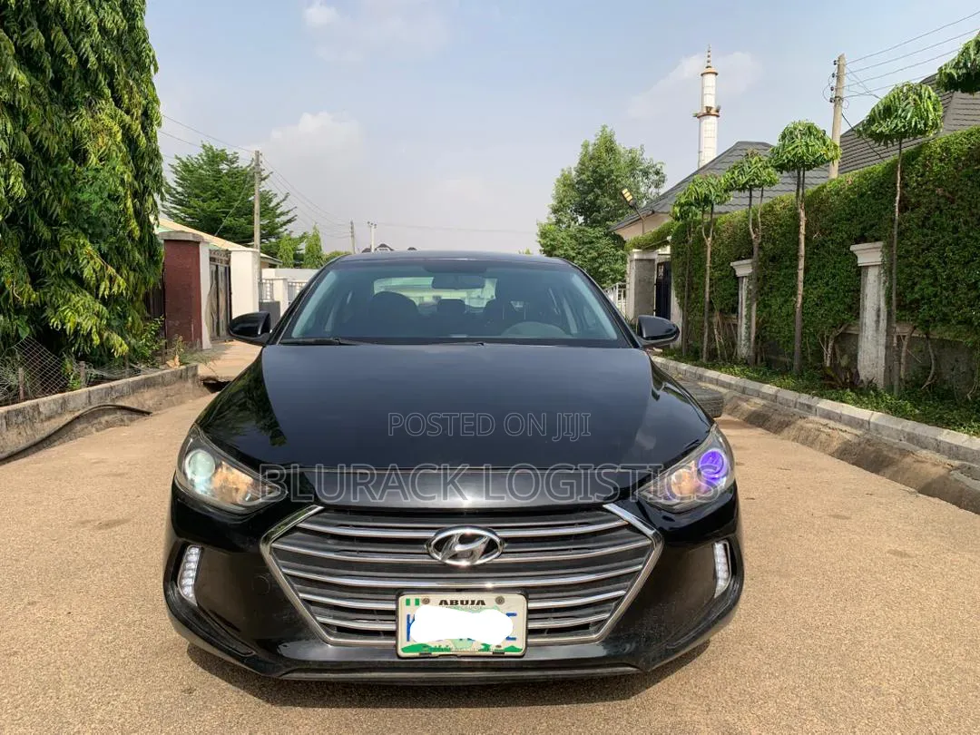 Hyundai Elantra 2018 Black