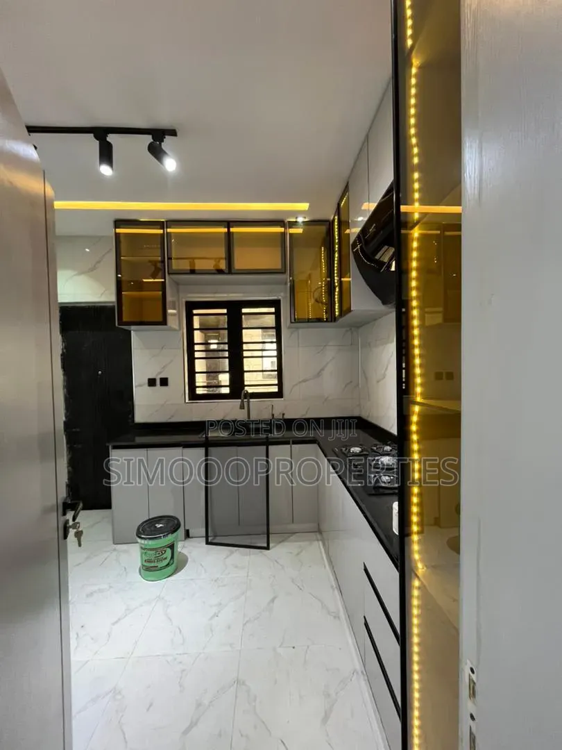 4bdrm Duplex in Beachwood, Bogije for sale
