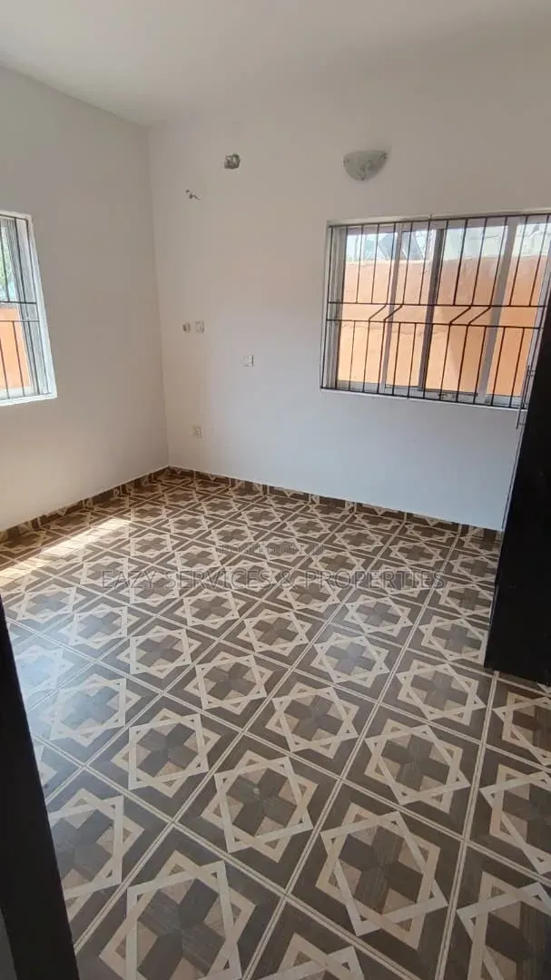 1bdrm Shared Apartment in Ilasan for rent