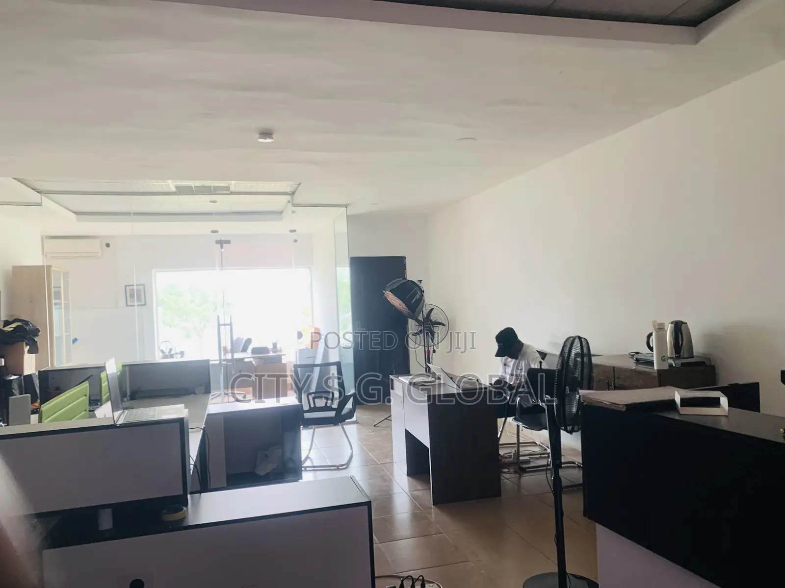 A Office Space in Jahi Gilmor